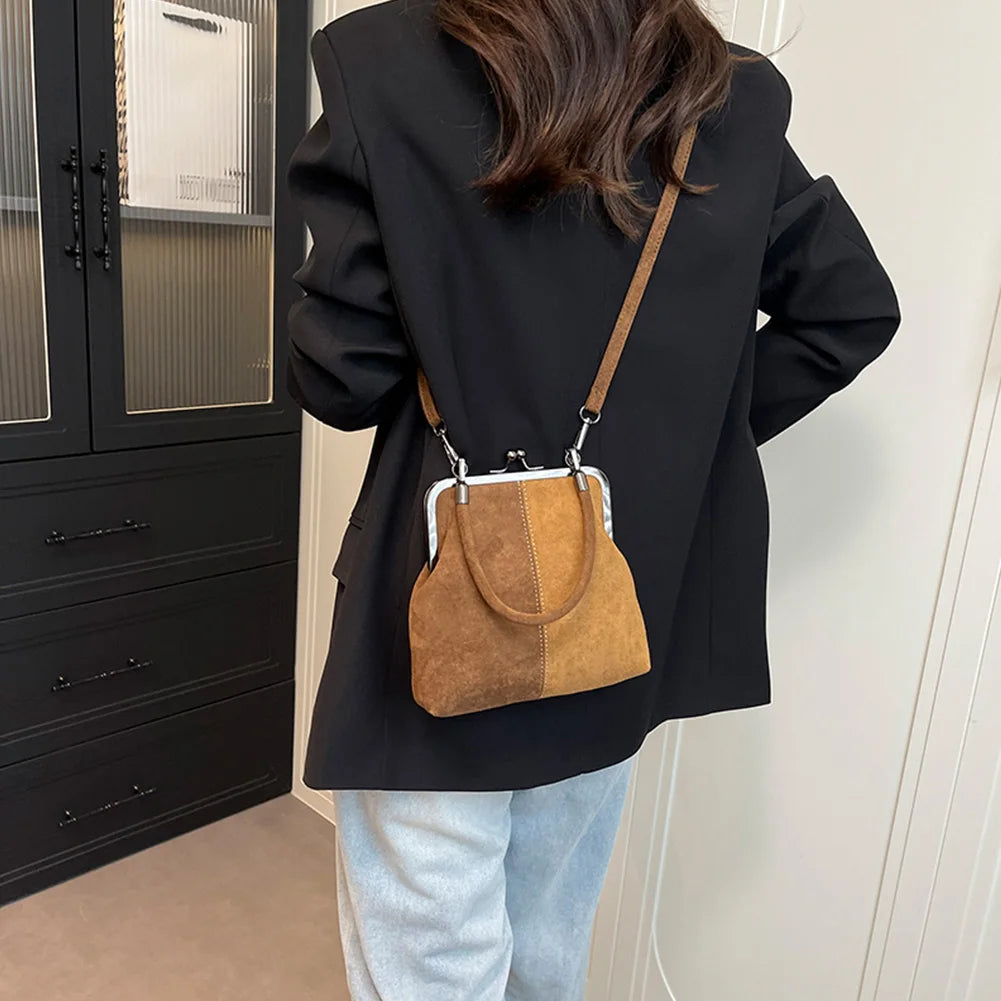 Women Fashionable Shoulder Bag Large Capacity Retro Flannel Handbag Leisure Clamp Handbag Travel Shopping Work Shoulder Bag